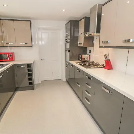Fairleigh Holiday home